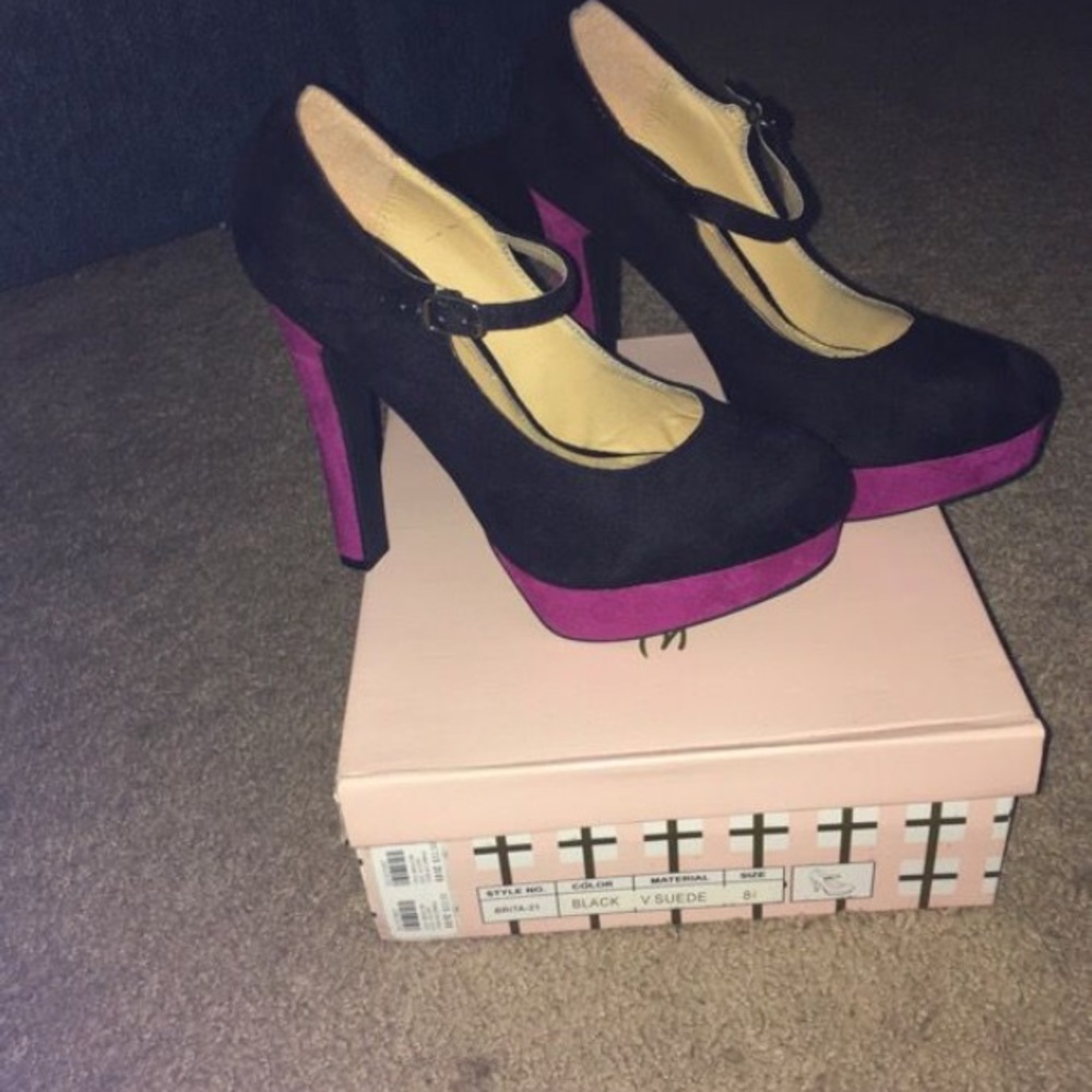 Black/purple heels